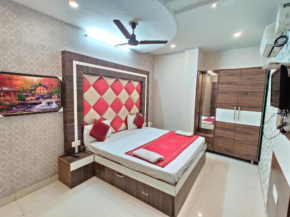 Hotel Robin Inn Amritsar Esterno foto