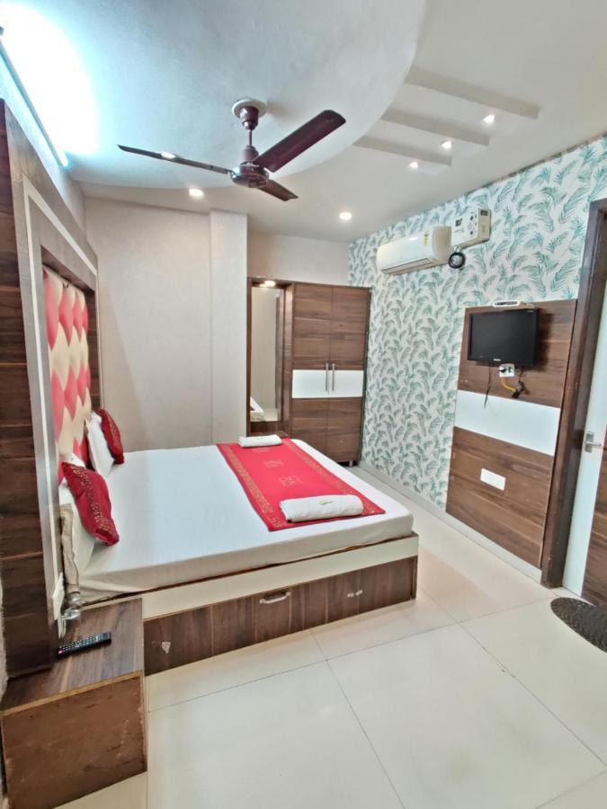 Hotel Robin Inn Amritsar Esterno foto