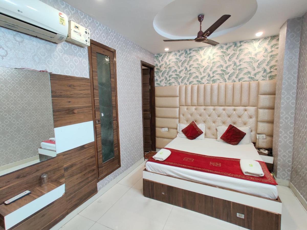 Hotel Robin Inn Amritsar Esterno foto