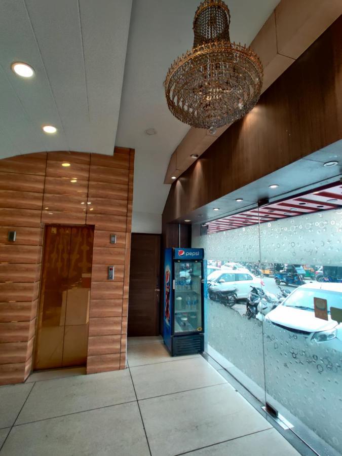 Hotel Robin Inn Amritsar Esterno foto