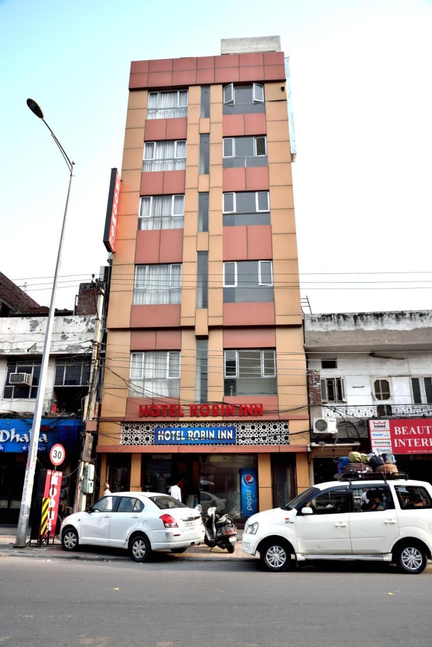 Hotel Robin Inn Amritsar Esterno foto